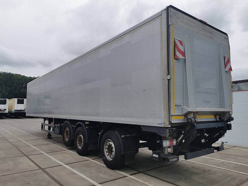 Ackermann FRUEHAUF FRIGO - Félpótkocsi hűtős: 5 kép. Ackermann FRUEHAUF FRIGO - Félpótkocsi hűtős: 5 kép.