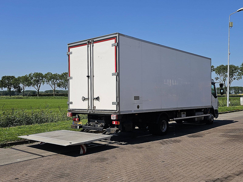 DAF LF 220 11.9T THERMOKING - Hűtős teherautó: 3 kép. DAF LF 220 11.9T THERMOKING - Hűtős teherautó: 3 kép.