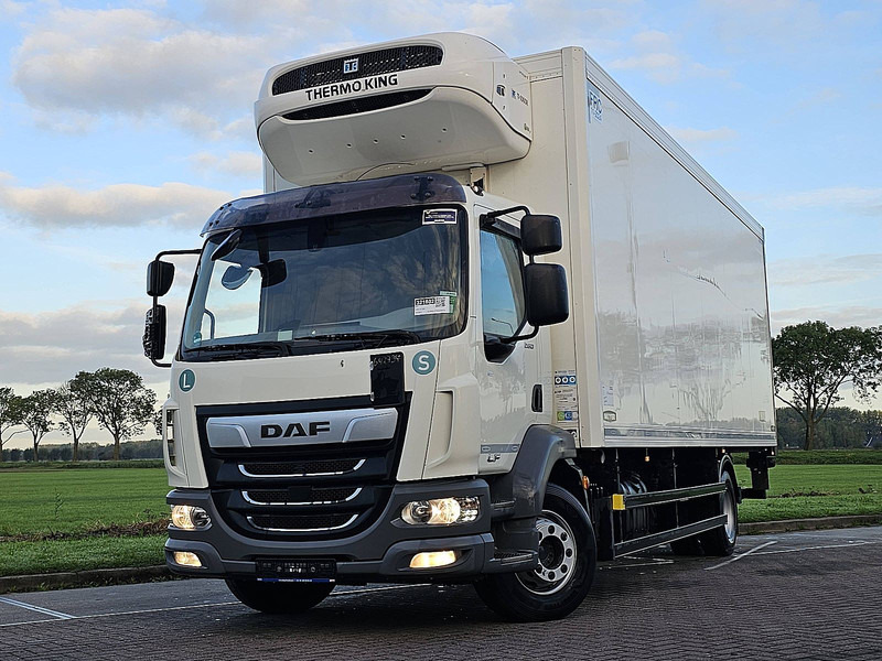 DAF LF 280 ATP - Hűtős teherautó: 1 kép. DAF LF 280 ATP - Hűtős teherautó: 1 kép.