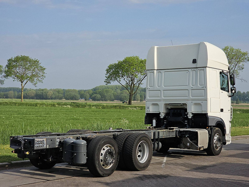 DAF XF 480 SSC 6X2 FAR - Alvaz teherautó: 3 kép. DAF XF 480 SSC 6X2 FAR - Alvaz teherautó: 3 kép.