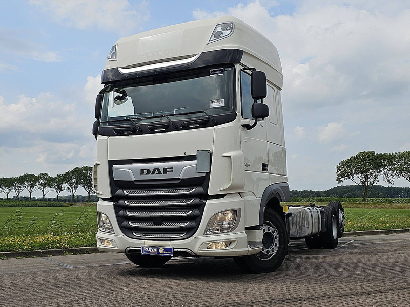 DAF XF 480 SSC 6X2 FAR INTARDER - Alvaz teherautó: 1 kép. DAF XF 480 SSC 6X2 FAR INTARDER - Alvaz teherautó: 1 kép.