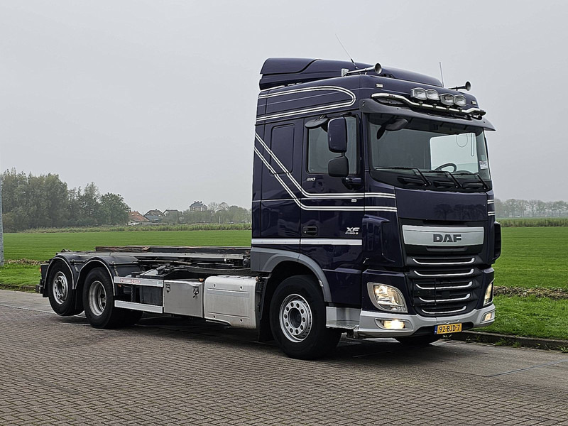 DAF XF 510 6X2 FAN STEERAXLE - Teherautó - kábelrendszer: 5 kép. DAF XF 510 6X2 FAN STEERAXLE - Teherautó - kábelrendszer: 5 kép.