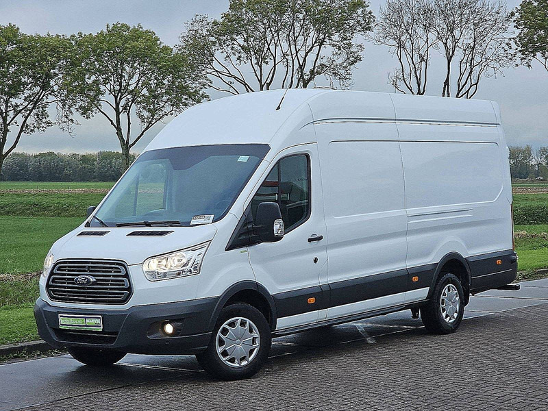 Ford Transit 350 XXL ac EURO6 - Furgon: 2 kép. Ford Transit 350 XXL ac EURO6 - Furgon: 2 kép.