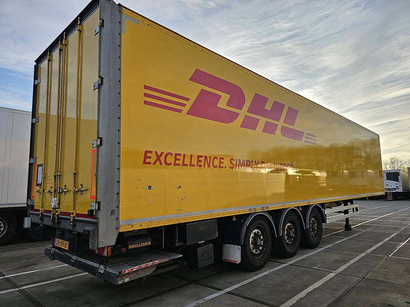 Fruehauf FST4FC HARD WOOD FL TAILLIFT BPW LIFTAXL - Félpótkocsi dobozos: 2 kép. Fruehauf FST4FC HARD WOOD FL TAILLIFT BPW LIFTAXL - Félpótkocsi dobozos: 2 kép.