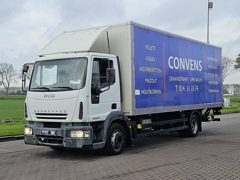 Iveco 120E24 EUROCARGO - Ponyvás teherautó: 2 kép. Iveco 120E24 EUROCARGO - Ponyvás teherautó: 2 kép.