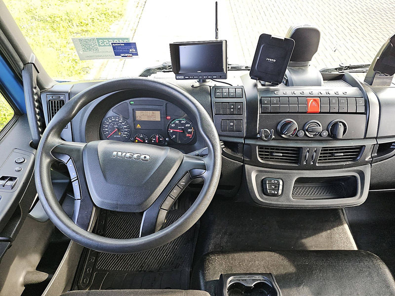 Ponyvás teherautó Iveco 150E30 EUROCARGO Sleepcab,Edscha: 8 kép.