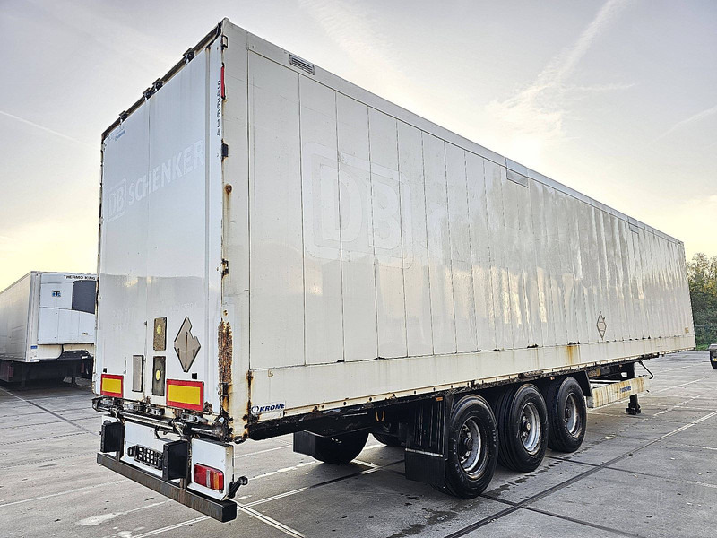 Krone KLEIDERKOFFER - Félpótkocsi dobozos: 2 kép. Krone KLEIDERKOFFER - Félpótkocsi dobozos: 2 kép.