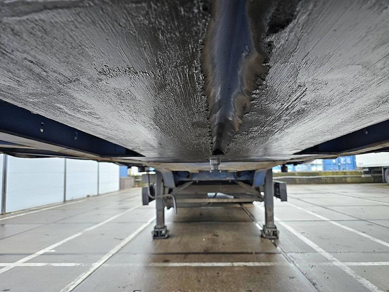 Ponyvás félpótkocsi Krone N/A: 7 kép.