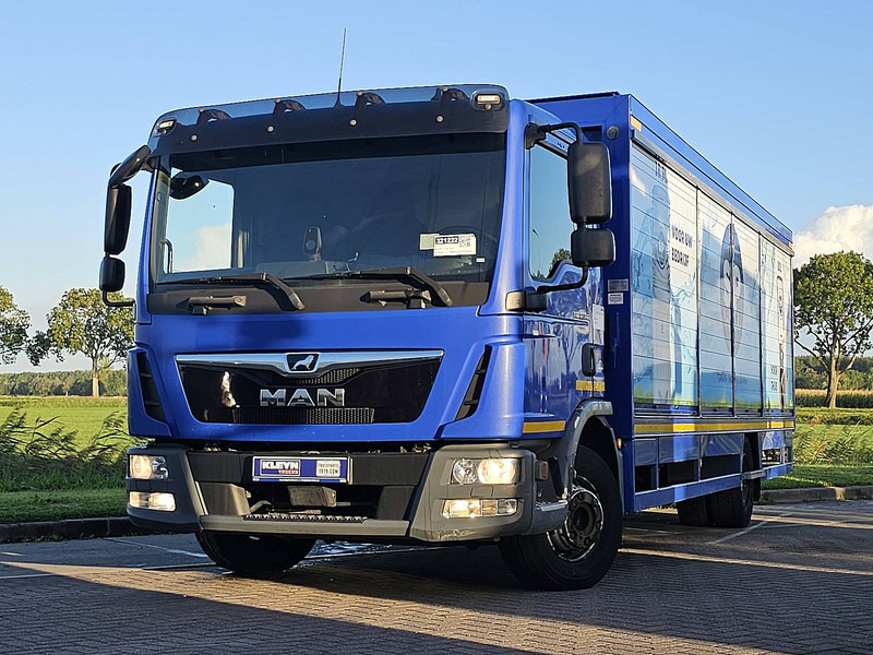 MAN 12.190 TGL AIRCO 3 SEATS NAVI - Dobozos felépítményű teherautó: 1 kép. MAN 12.190 TGL AIRCO 3 SEATS NAVI - Dobozos felépítményű teherautó: 1 kép.