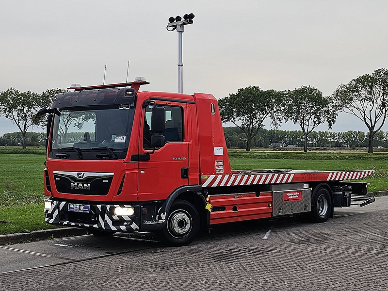 MAN 12.220 TGL BOTTIE PLATFORM+TOW - Autószállító teherautó: 2 kép. MAN 12.220 TGL BOTTIE PLATFORM+TOW - Autószállító teherautó: 2 kép.