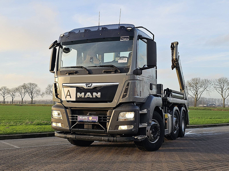 MAN 26.430 TGS 6X2/4 MEILLER AK16T - Konténerszállító: 1 kép. MAN 26.430 TGS 6X2/4 MEILLER AK16T - Konténerszállító: 1 kép.