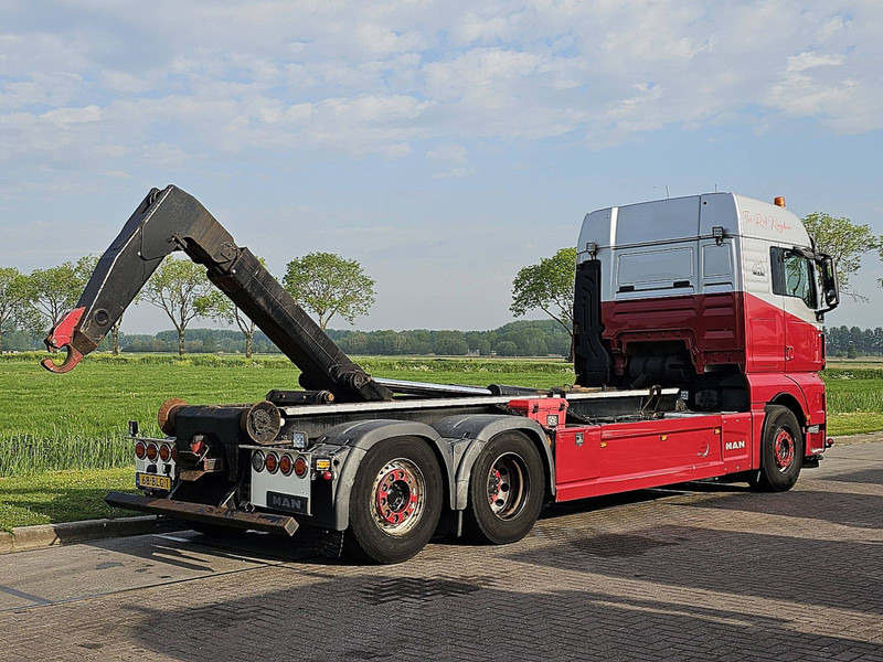 MAN 26.500 TGX 6X2 VDL 25 TON - Horgos rakodó teherautó: 3 kép. MAN 26.500 TGX 6X2 VDL 25 TON - Horgos rakodó teherautó: 3 kép.