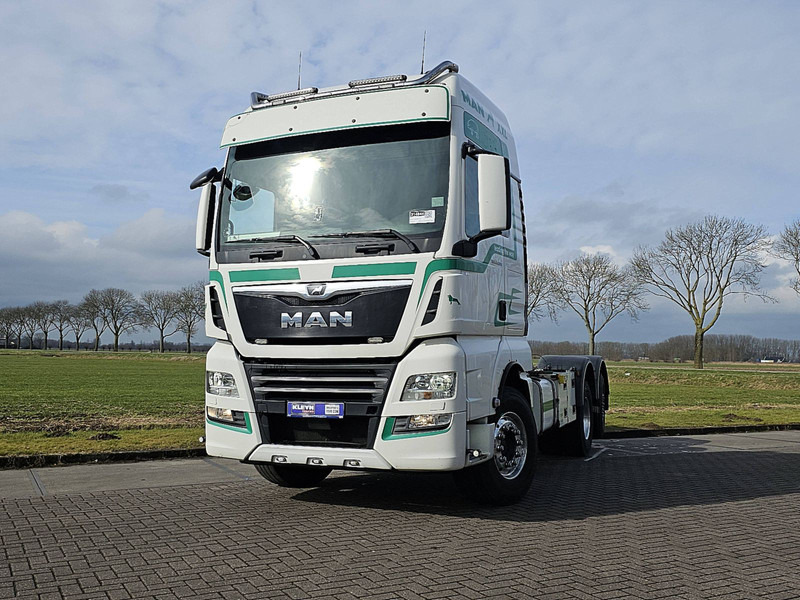 MAN 26.500 TGX XXL 6X2-4 LL WB420 - Alvaz teherautó: 1 kép. MAN 26.500 TGX XXL 6X2-4 LL WB420 - Alvaz teherautó: 1 kép.