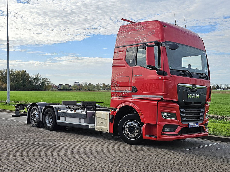 MAN 26.510 TGX GX 6X2 INTARDER - Cserefelépítményes teherautó: 5 kép. MAN 26.510 TGX GX 6X2 INTARDER - Cserefelépítményes teherautó: 5 kép.