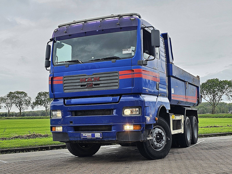 MAN 26.530 TGA - Billenőplatós teherautó: 1 kép. MAN 26.530 TGA - Billenőplatós teherautó: 1 kép.