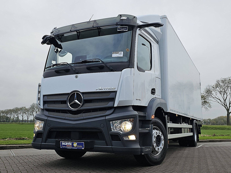 Mercedes-Benz ACTROS 1840 MP5 RET. 2T LIFT - Dobozos felépítményű teherautó: 1 kép. Mercedes-Benz ACTROS 1840 MP5 RET. 2T LIFT - Dobozos felépítményű teherautó: 1 kép.