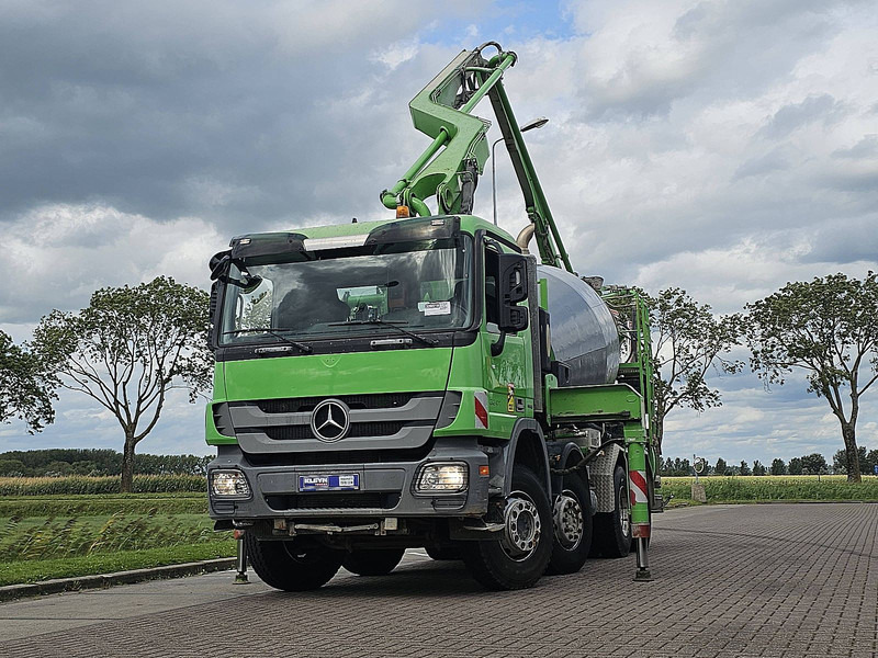 Mercedes-Benz ACTROS 3241 PUMI,LIEBHERR/21mtr - Betonpumpa: 1 kép. Mercedes-Benz ACTROS 3241 PUMI,LIEBHERR/21mtr - Betonpumpa: 1 kép.