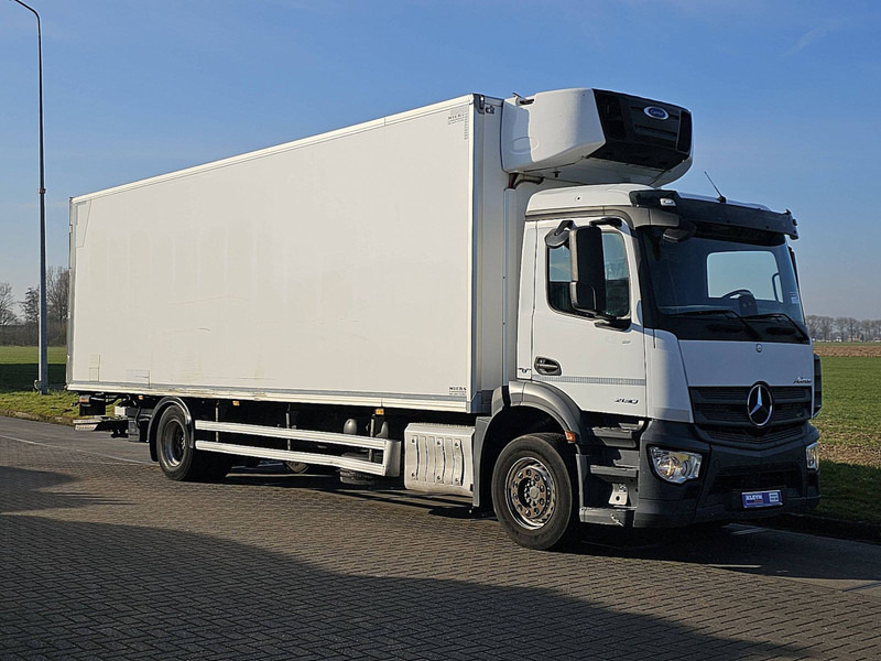 Mercedes-Benz ANTOS 1830 L - Hűtős teherautó: 5 kép. Mercedes-Benz ANTOS 1830 L - Hűtős teherautó: 5 kép.