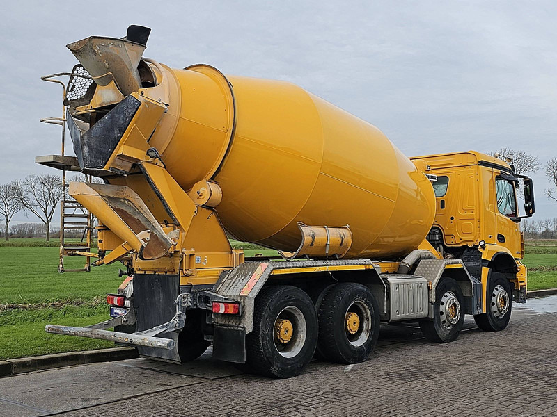 Mercedes-Benz AROCS 3243 8X4 LIEBHERR 10M3 - Betonmixer: 3 kép. Mercedes-Benz AROCS 3243 8X4 LIEBHERR 10M3 - Betonmixer: 3 kép.