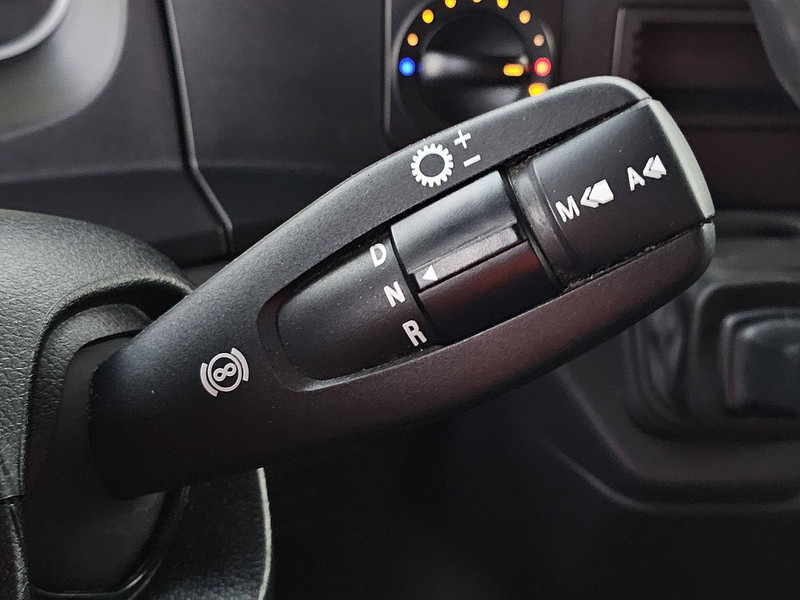 Dobozos felépítményű teherautó Mercedes-Benz ATEGO 1524 AIRCO LIFT AHK: 8 kép.