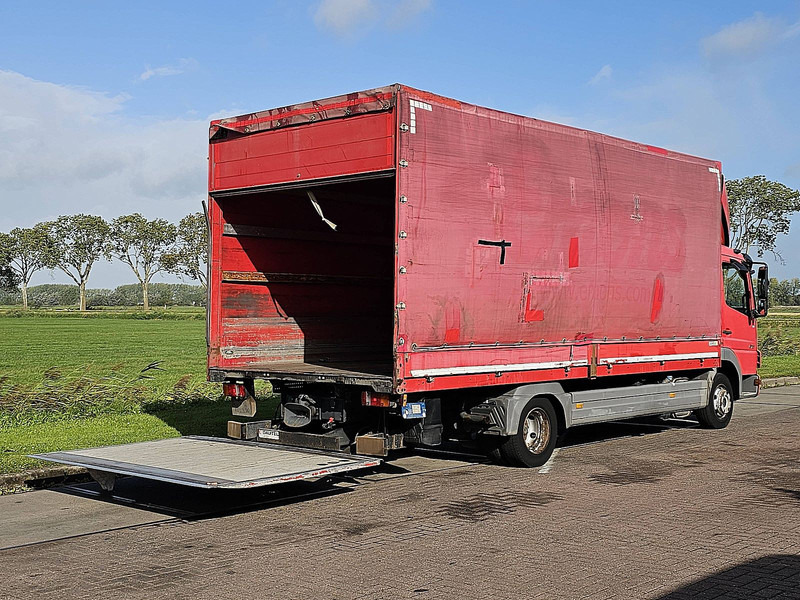 Mercedes-Benz ATEGO 818 MANUAL AIRCO LIFT - Ponyvás teherautó: 3 kép. Mercedes-Benz ATEGO 818 MANUAL AIRCO LIFT - Ponyvás teherautó: 3 kép.