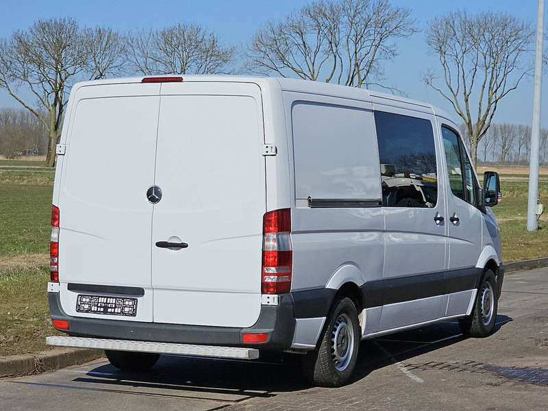 Mercedes-Benz Sprinter 314 AC 9 PERS - Minibusz, Kisbusz: 3 kép. Mercedes-Benz Sprinter 314 AC 9 PERS - Minibusz, Kisbusz: 3 kép.