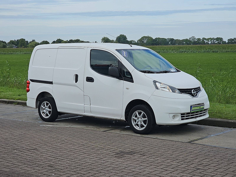 Nissan nv 200 Airco 2x Zijdeur NAP - Kis furgon: 5 kép. Nissan nv 200 Airco 2x Zijdeur NAP - Kis furgon: 5 kép.