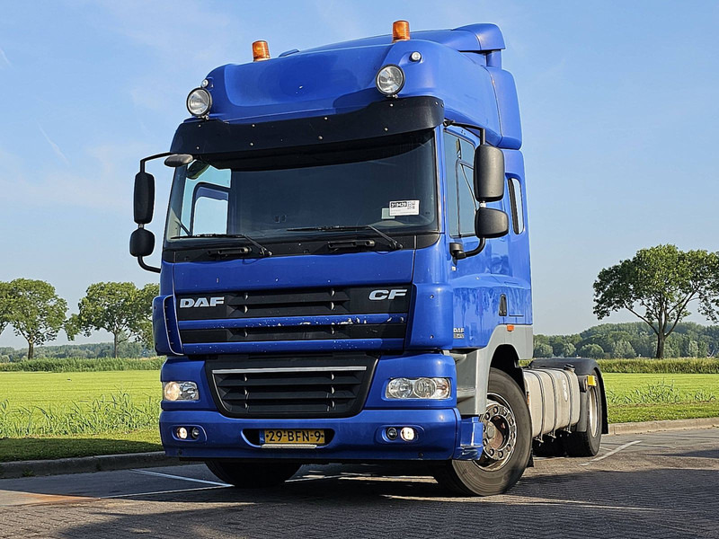 DAF CF 85.410 - Nyergesvontató: 1 kép. DAF CF 85.410 - Nyergesvontató: 1 kép.