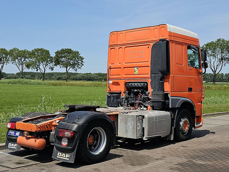 DAF XF 440 SPACECAB MANUAL - Nyergesvontató: 3 kép. DAF XF 440 SPACECAB MANUAL - Nyergesvontató: 3 kép.