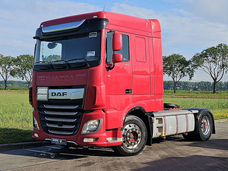 DAF XF 450 FULL ADR PTO HYDR. - Nyergesvontató: 2 kép. DAF XF 450 FULL ADR PTO HYDR. - Nyergesvontató: 2 kép.