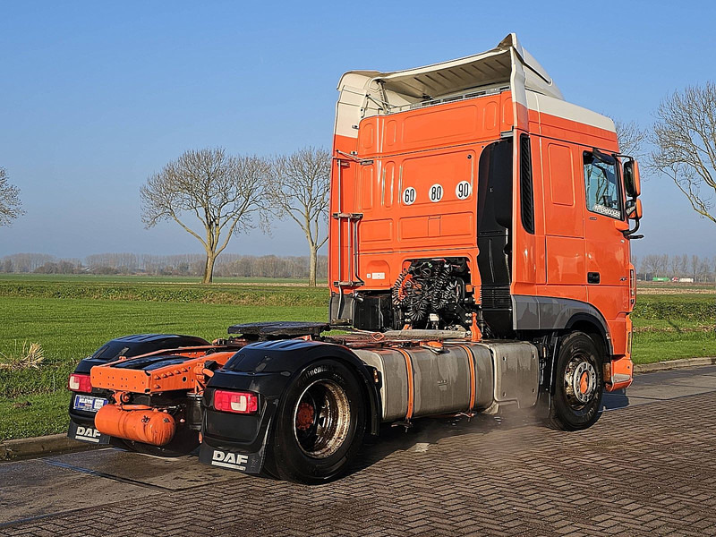 DAF XF 450 - Nyergesvontató: 3 kép. DAF XF 450 - Nyergesvontató: 3 kép.