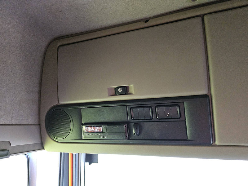 Nyergesvontató DAF XF 450: 11 kép. Nyergesvontató DAF XF 450: 11 kép.