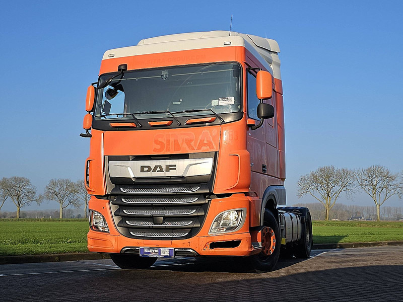 DAF XF 450 - Nyergesvontató: 1 kép. DAF XF 450 - Nyergesvontató: 1 kép.