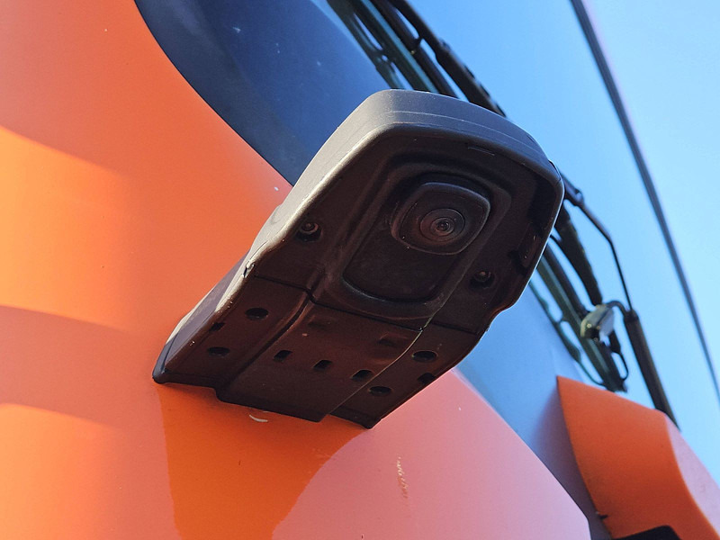 Nyergesvontató DAF XF 450: 17 kép. Nyergesvontató DAF XF 450: 17 kép.