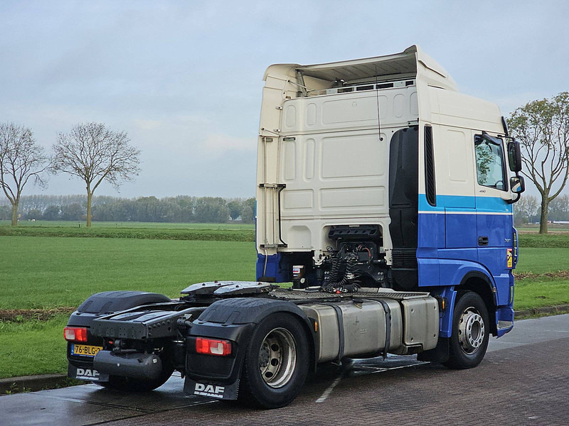 DAF XF 450 - Nyergesvontató: 3 kép. DAF XF 450 - Nyergesvontató: 3 kép.