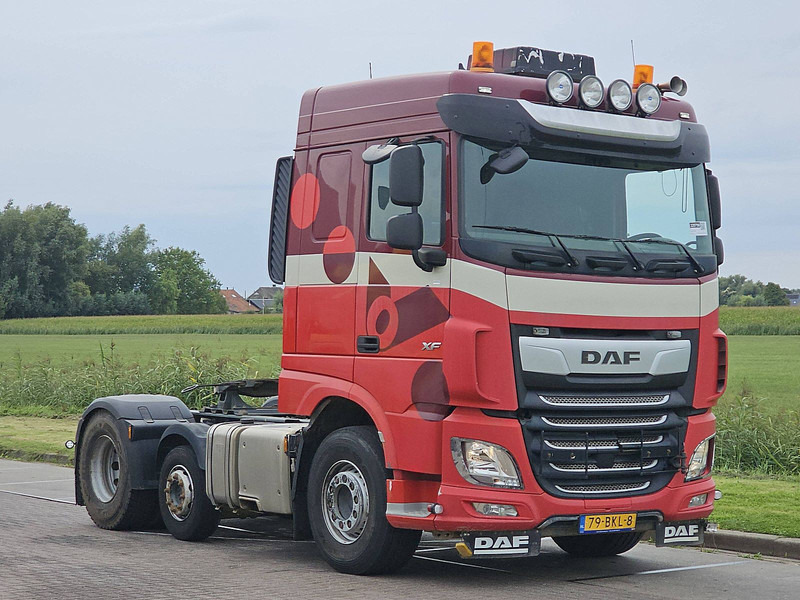 DAF XF 480 SPACECAB 6X2 FTP - Nyergesvontató: 5 kép. DAF XF 480 SPACECAB 6X2 FTP - Nyergesvontató: 5 kép.