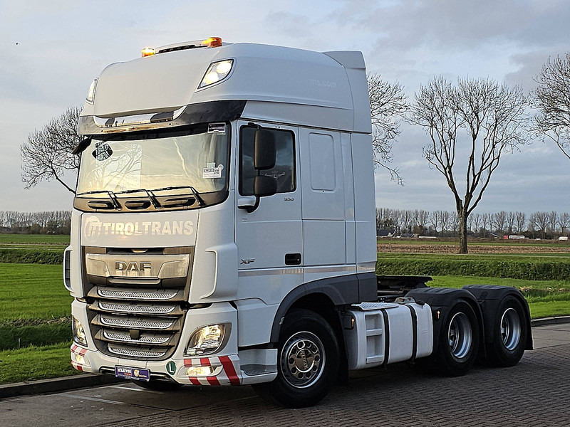 DAF XF 530 FTT 6X4 120 TON INT. - Nyergesvontató: 2 kép. DAF XF 530 FTT 6X4 120 TON INT. - Nyergesvontató: 2 kép.