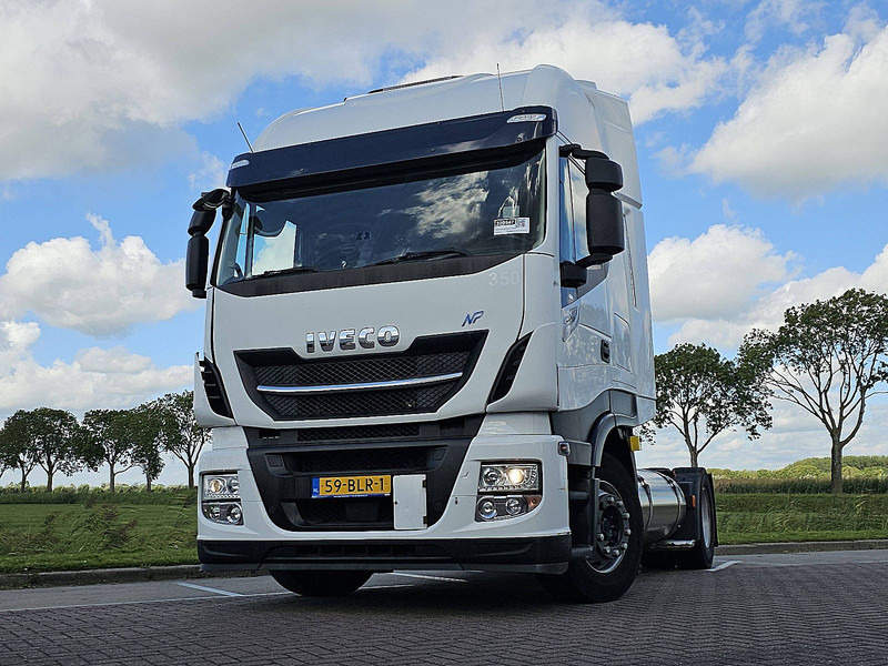 Iveco AS440S46 STRALIS LNG - Nyergesvontató: 1 kép. Iveco AS440S46 STRALIS LNG - Nyergesvontató: 1 kép.