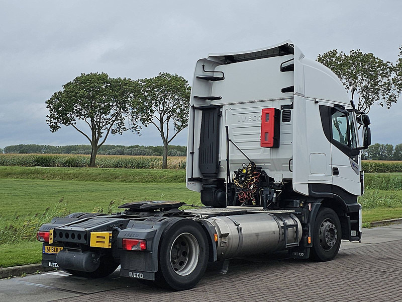 Iveco AS440S46 STRALIS LNG - Nyergesvontató: 3 kép. Iveco AS440S46 STRALIS LNG - Nyergesvontató: 3 kép.