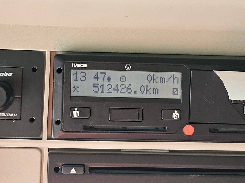 Nyergesvontató Iveco AS440S57 STRALIS 6X2 570 INTARDER: 9 kép. Nyergesvontató Iveco AS440S57 STRALIS 6X2 570 INTARDER: 9 kép.