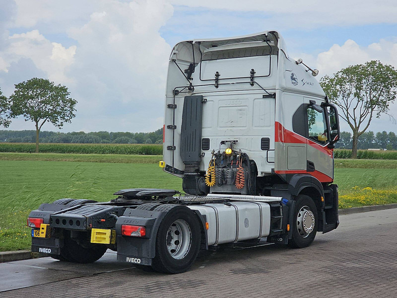 Iveco S-WAY AT440S36 2X TANK NL-TRUCK - Nyergesvontató: 3 kép. Iveco S-WAY AT440S36 2X TANK NL-TRUCK - Nyergesvontató: 3 kép.