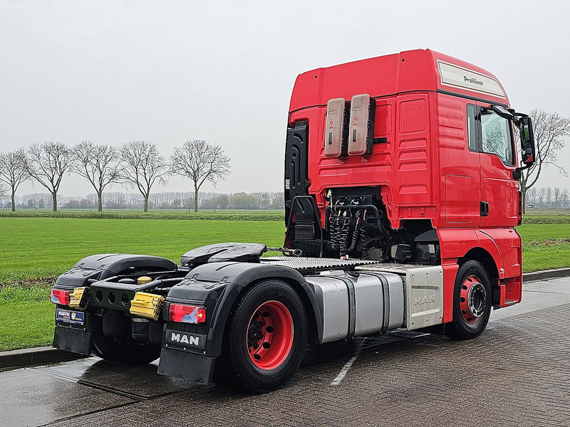 MAN 18.420 TGX ADR EX III - Nyergesvontató: 3 kép. MAN 18.420 TGX ADR EX III - Nyergesvontató: 3 kép.