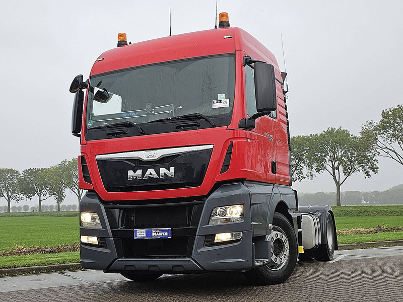 MAN 18.440 TGX - Nyergesvontató: 1 kép. MAN 18.440 TGX - Nyergesvontató: 1 kép.