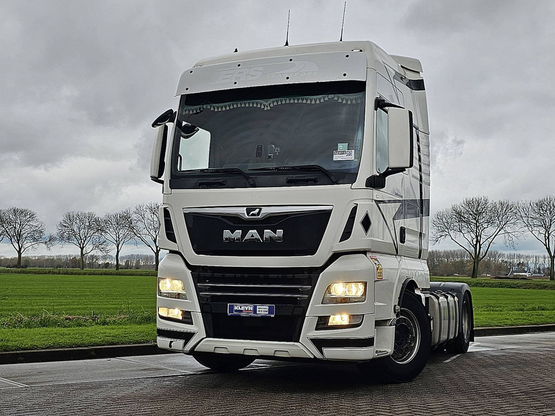 MAN 18.460 TGX - Nyergesvontató: 1 kép. MAN 18.460 TGX - Nyergesvontató: 1 kép.