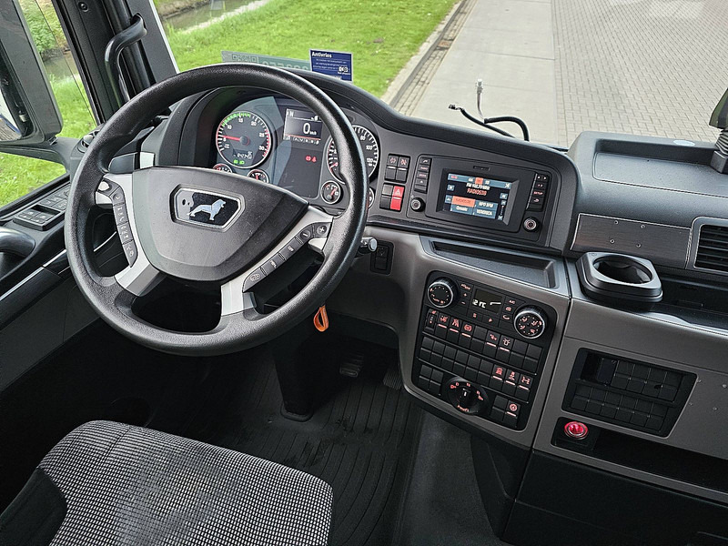 Nyergesvontató MAN 18.460 TGX XLX MEGA NL-TRUCK: 8 kép.