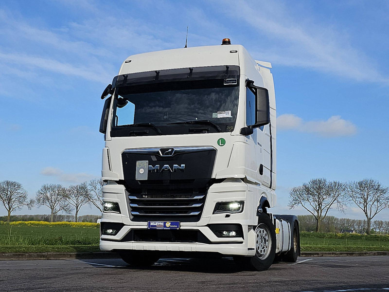 MAN 18.510 TGX GX XXL INTARDER LED - Nyergesvontató: 1 kép. MAN 18.510 TGX GX XXL INTARDER LED - Nyergesvontató: 1 kép.