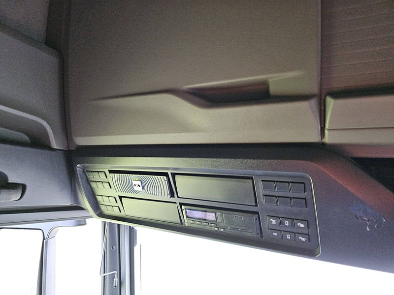 Nyergesvontató MAN 18.510 TGX GX XXL INTARDER LED: 9 kép.