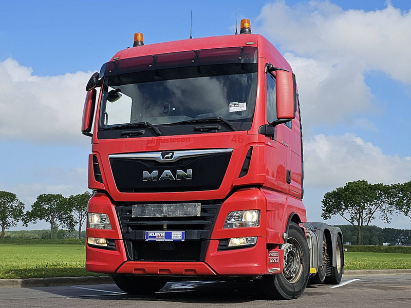 MAN 26.460 TGX XLX 6X2-2 BLS - Nyergesvontató: 1 kép. MAN 26.460 TGX XLX 6X2-2 BLS - Nyergesvontató: 1 kép.