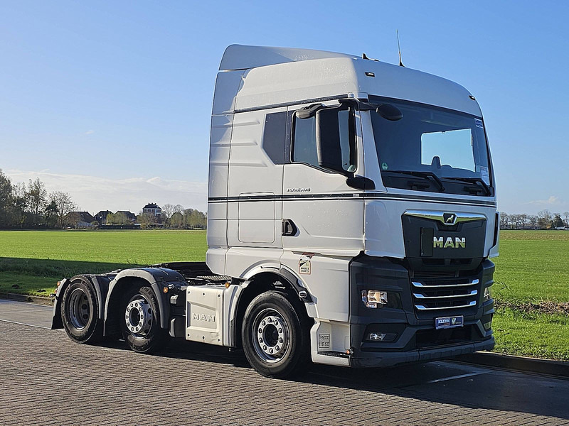 MAN 26.470 TGX TG3 GM 6X2/2 BL - Nyergesvontató: 5 kép. MAN 26.470 TGX TG3 GM 6X2/2 BL - Nyergesvontató: 5 kép.