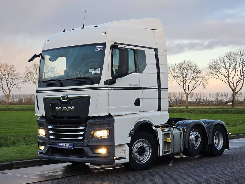 MAN 26.470 TGX TG3 GM 6X2/2 BL - Nyergesvontató: 2 kép. MAN 26.470 TGX TG3 GM 6X2/2 BL - Nyergesvontató: 2 kép.